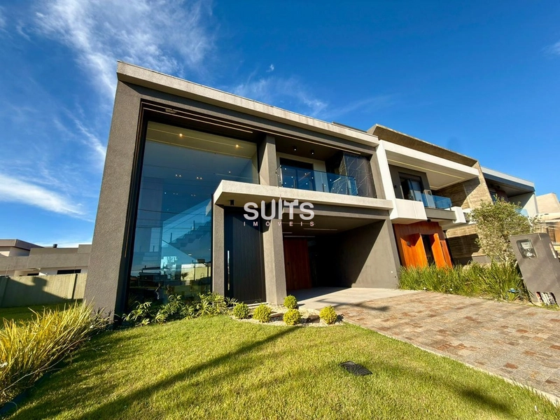 Excelente sobrado no condomínio Sunset no centro de Xangri-Lá: 2ª foto da galeria de imagens do imóvel