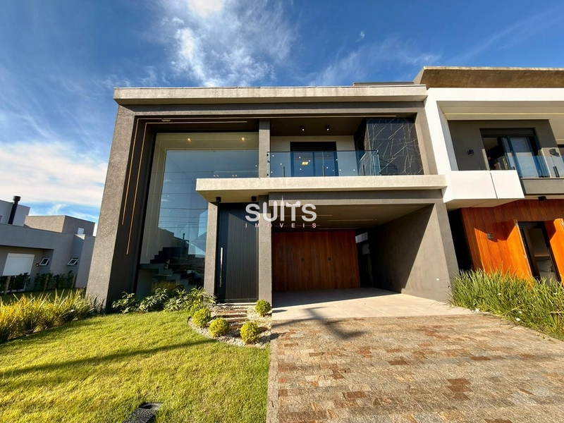 Excelente sobrado no condomínio Sunset no centro de Xangri-Lá: 1ª foto da galeria de imagens do imóvel