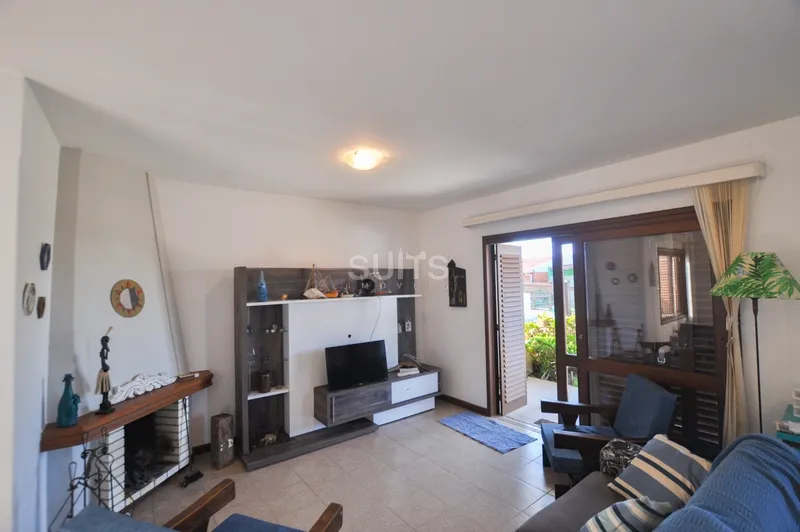 Excelente casa no Centro da praia de Xangri-Lá: 3ª foto da galeria de imagens do imóvel