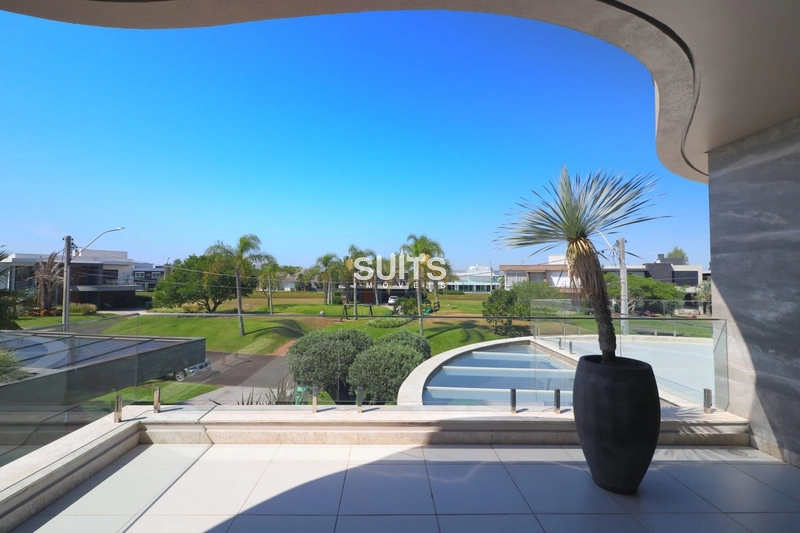 Sobrado na beira do lago no condomínio Enseada: 30ª foto da galeria de imagens do imóvel