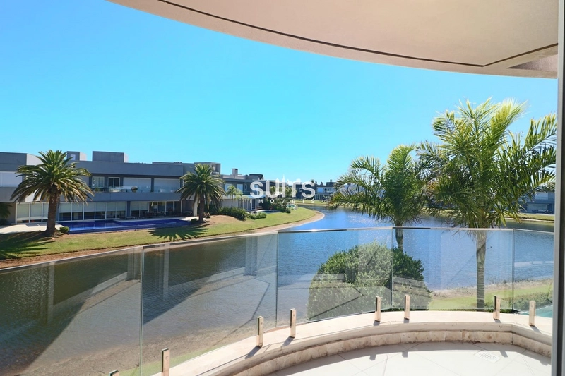 Sobrado na beira do lago no condomínio Enseada: 22ª foto da galeria de imagens do imóvel