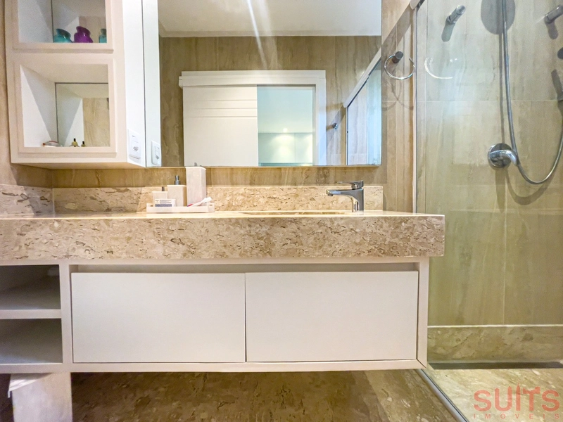 Excelente casa de esquina à venda no condomínio Enseada: 34ª foto da galeria de imagens do imóvel