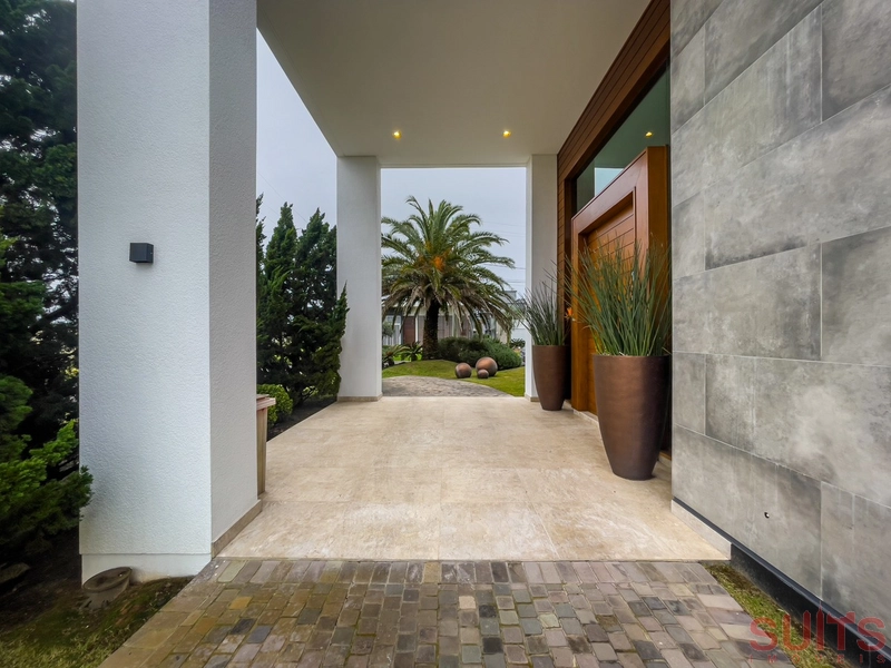 Excelente casa de esquina à venda no condomínio Enseada: 3ª foto da galeria de imagens do imóvel