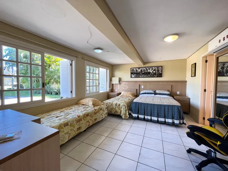 Excelente sobrado à venda no condomínio Lagos Park: 12ª foto da galeria de imagens do imóvel