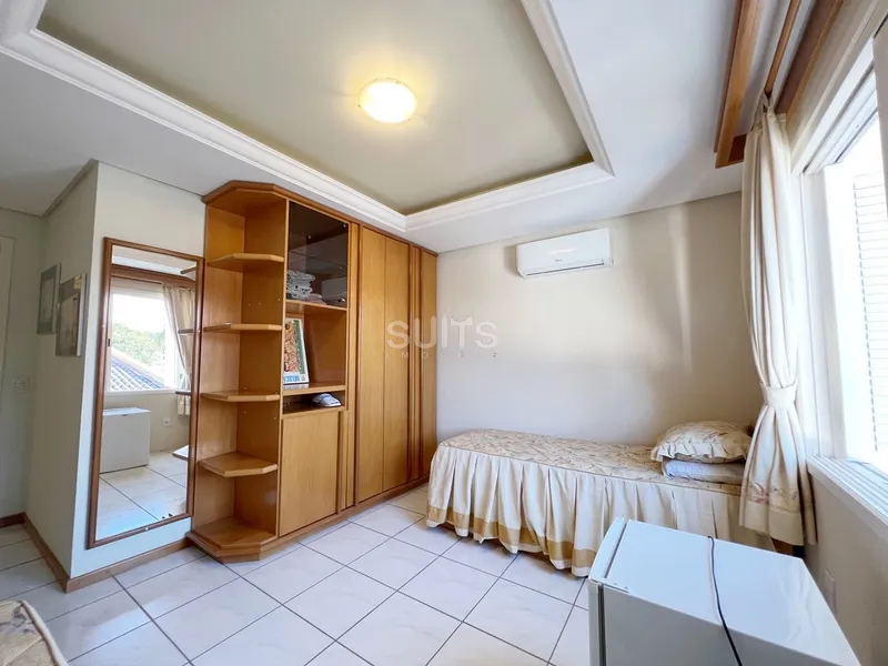 Excelente sobrado à venda no condomínio Lagos Park: 33ª foto da galeria de imagens do imóvel