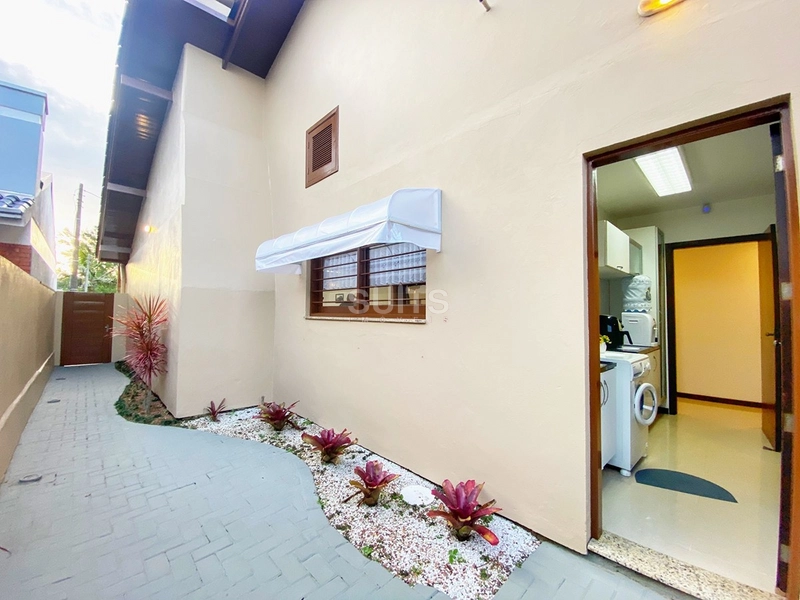 Excelente casa com Piscina na divisa com Atlântida: 25ª foto da galeria de imagens do imóvel