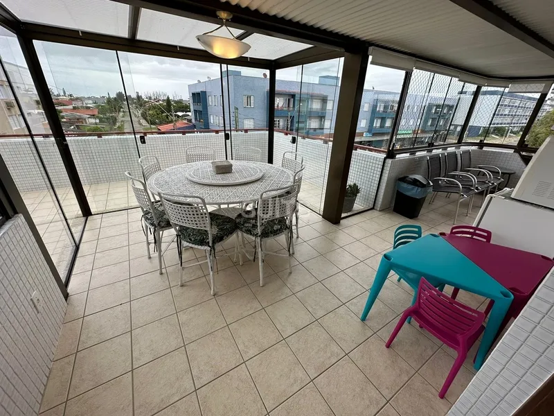 Apartamento próximo ao mar no centro da praia de Atlântida: 13ª foto da galeria de imagens do imóvel