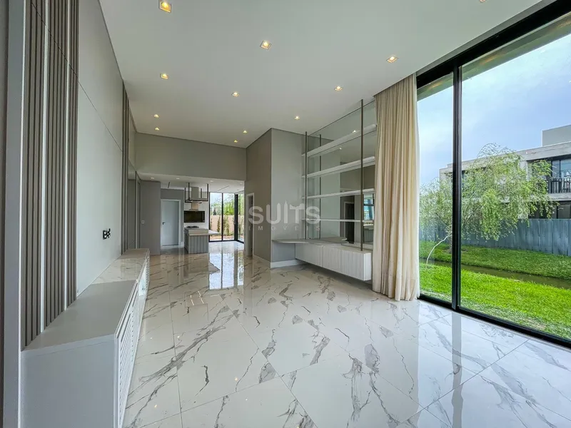 Belíssima casa de esquina no condomínio Blue: 4ª foto da galeria de imagens do imóvel