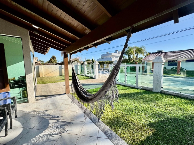 Excelente casa térrea à venda na praia de Atlântida em Xangri-lá: 9ª foto da galeria de imagens do imóvel