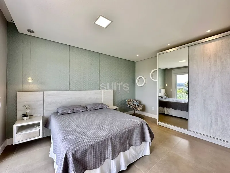 Excelente sobrado na beira do lago no condomínio Las Palmas: 44ª foto da galeria de imagens do imóvel