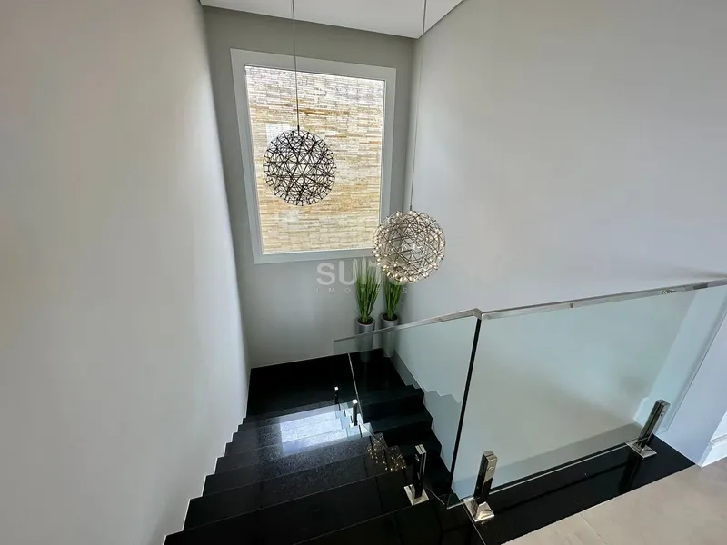 Excelente sobrado na beira do lago no condomínio Las Palmas: 31ª foto da galeria de imagens do imóvel