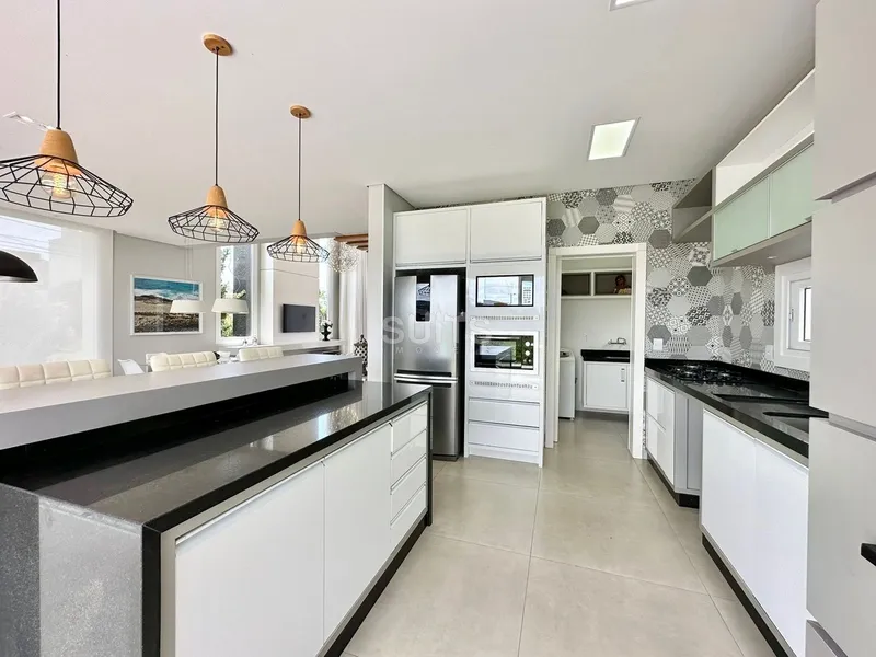 Excelente sobrado na beira do lago no condomínio Las Palmas: 20ª foto da galeria de imagens do imóvel