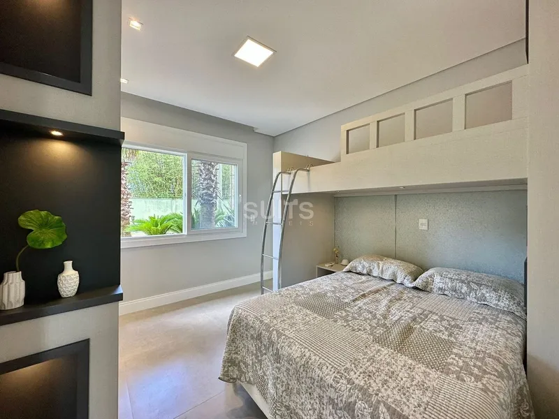 Excelente sobrado na beira do lago no condomínio Las Palmas: 28ª foto da galeria de imagens do imóvel