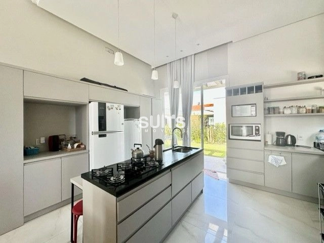 Excelente casa á venda no condomínio Dubai: 8ª foto da galeria de imagens do imóvel