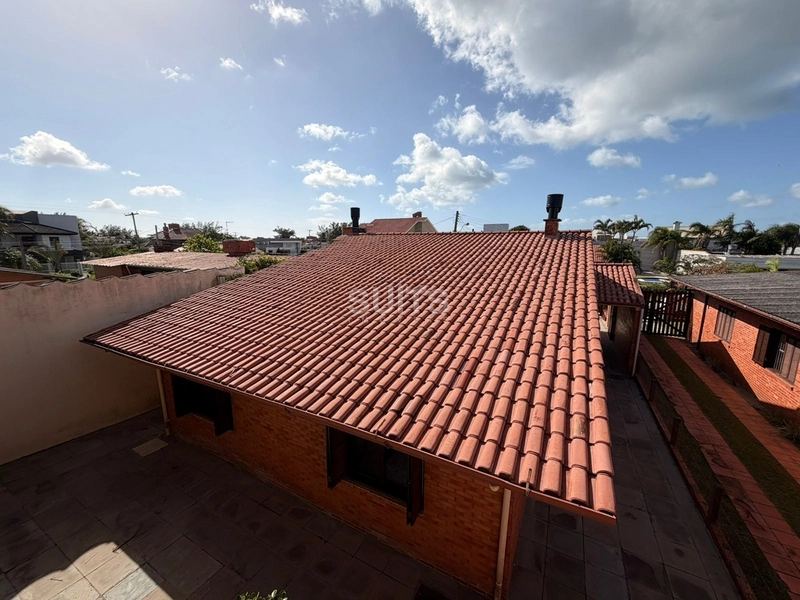 Excelente casa à venda no Centro de Xangri-Lá : 38ª foto da galeria de imagens do imóvel