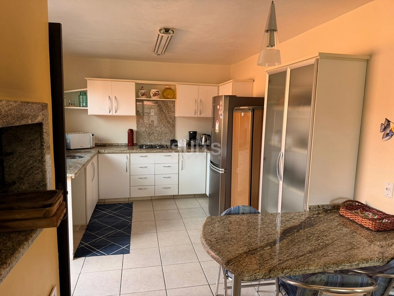 Excelente casa à venda no Centro de Xangri-Lá : 17ª foto da galeria de imagens do imóvel