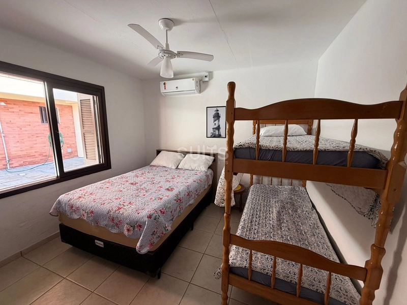 Excelente casa à venda no Centro de Xangri-Lá : 30ª foto da galeria de imagens do imóvel