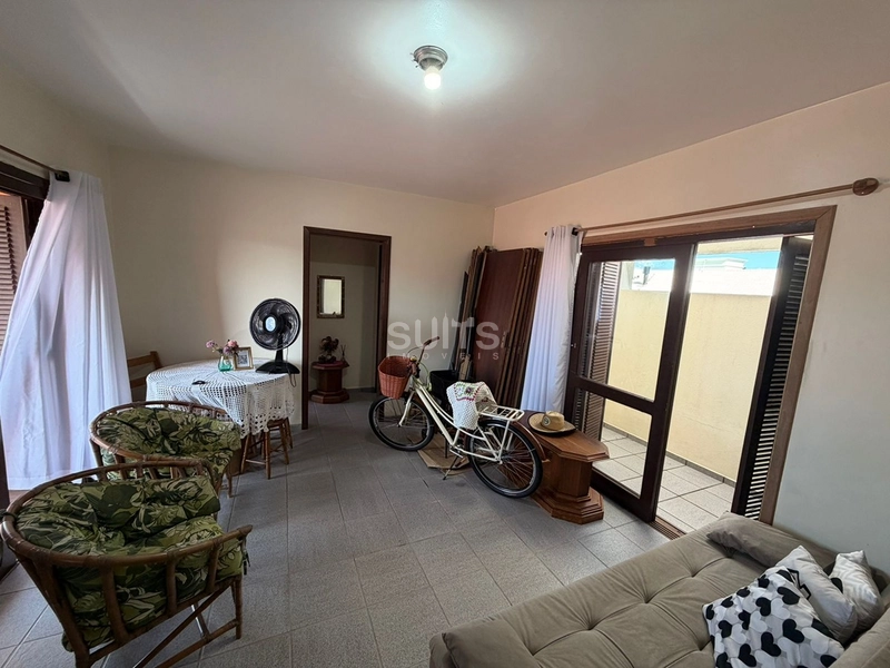 Excelente casa à venda no Centro de Xangri-Lá : 50ª foto da galeria de imagens do imóvel