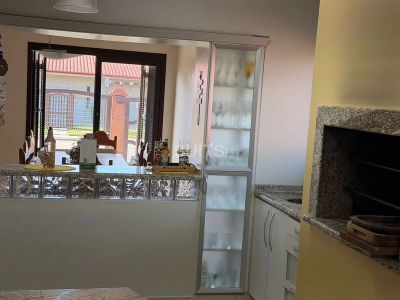 Excelente casa à venda no Centro de Xangri-Lá : 22ª foto da galeria de imagens do imóvel