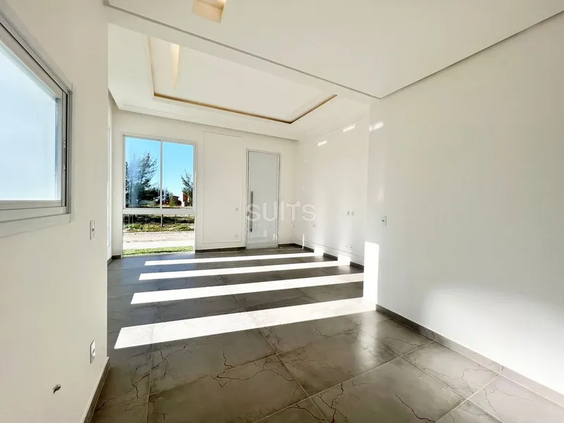 Linda Casa Alto Padrão Estilo Neoclássica: 11ª foto da galeria de imagens do imóvel