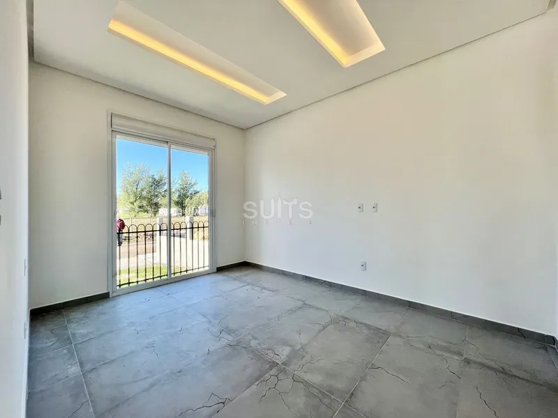 Linda Casa Alto Padrão Estilo Neoclássica: 12ª foto da galeria de imagens do imóvel