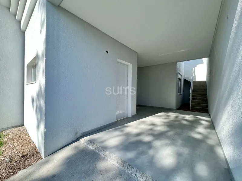 Linda Casa Alto Padrão Estilo Neoclássica: 5ª foto da galeria de imagens do imóvel