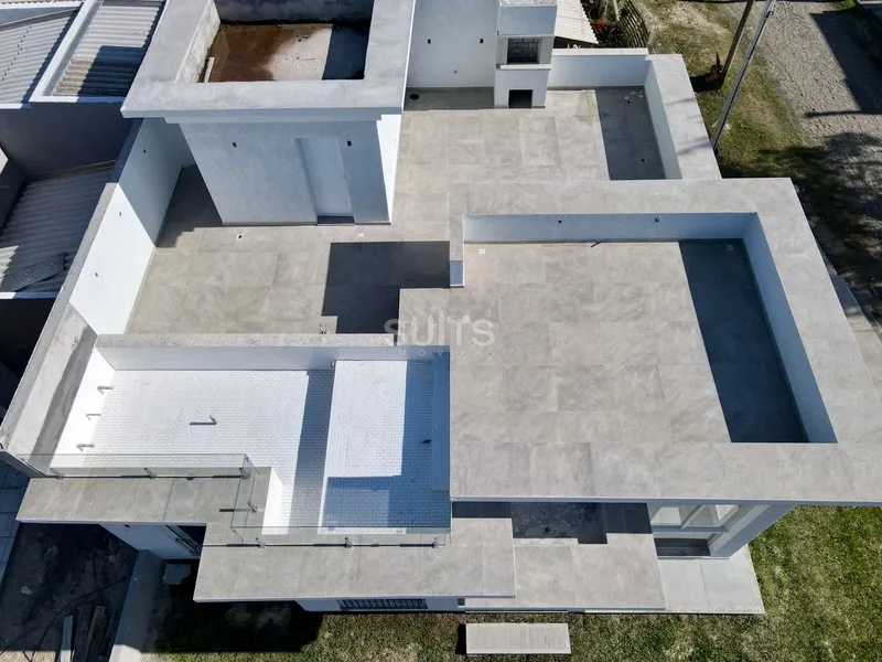 Linda Casa Alto Padrão Estilo Neoclássica: 21ª foto da galeria de imagens do imóvel