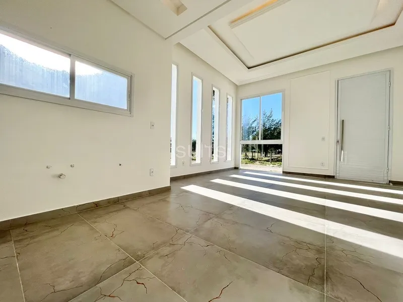 Linda Casa Alto Padrão Estilo Neoclássica: 8ª foto da galeria de imagens do imóvel