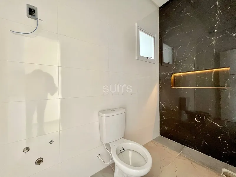 Linda Casa Alto Padrão Estilo Neoclássica: 17ª foto da galeria de imagens do imóvel