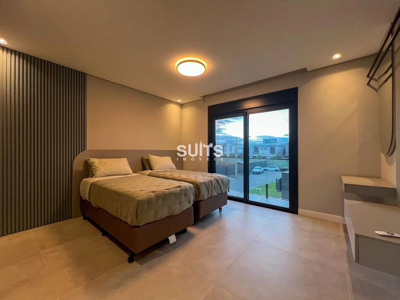 Excelente sobrado de esquina no condomínio Sunset: 23ª foto da galeria de imagens do imóvel