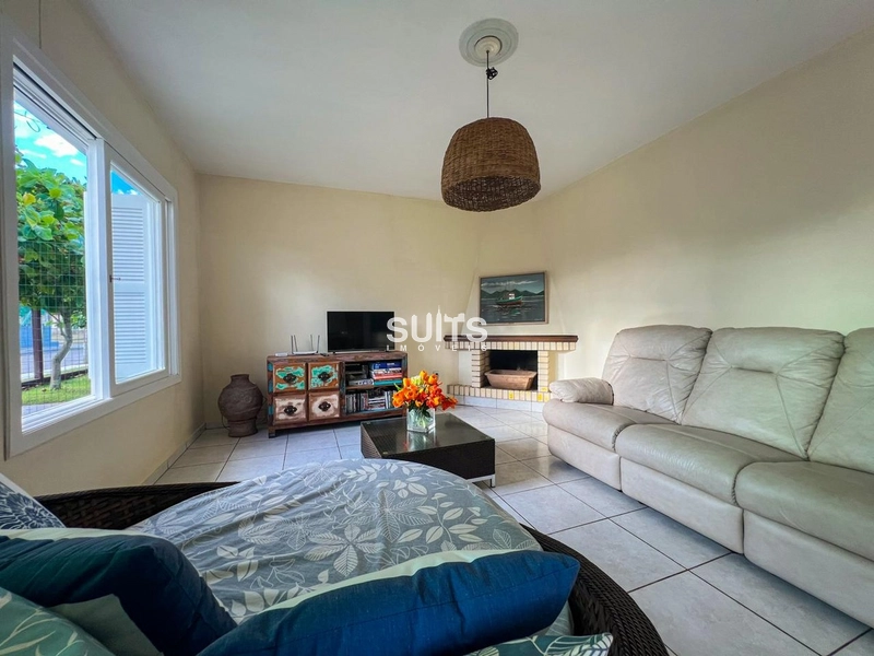 Excelente casa à venda na praia de Maristela em Xangri-lá: 6ª foto da galeria de imagens do imóvel