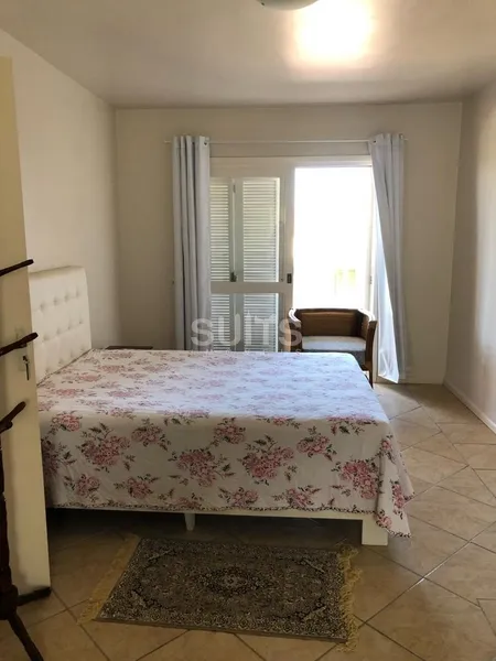 Sobrado à venda a 2 quadras do mar!: 8ª foto da galeria de imagens do imóvel