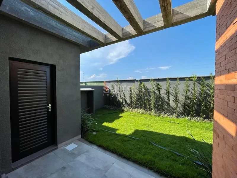 Belíssima casa contemporânea no condomínio Las Palmas: 8ª foto da galeria de imagens do imóvel