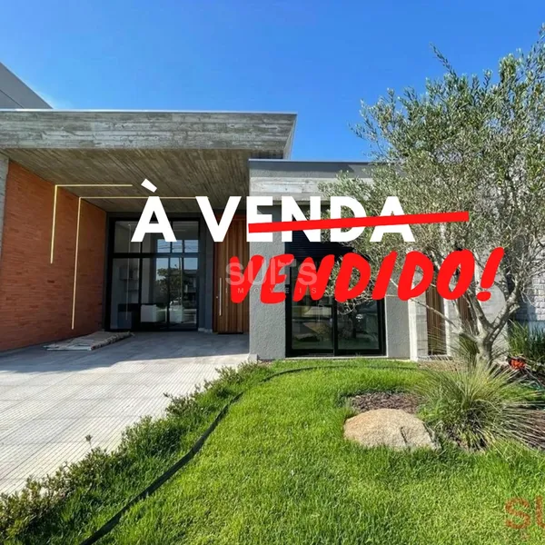 Belíssima casa contemporânea no condomínio Las Palmas: 1ª foto da galeria de imagens do imóvel