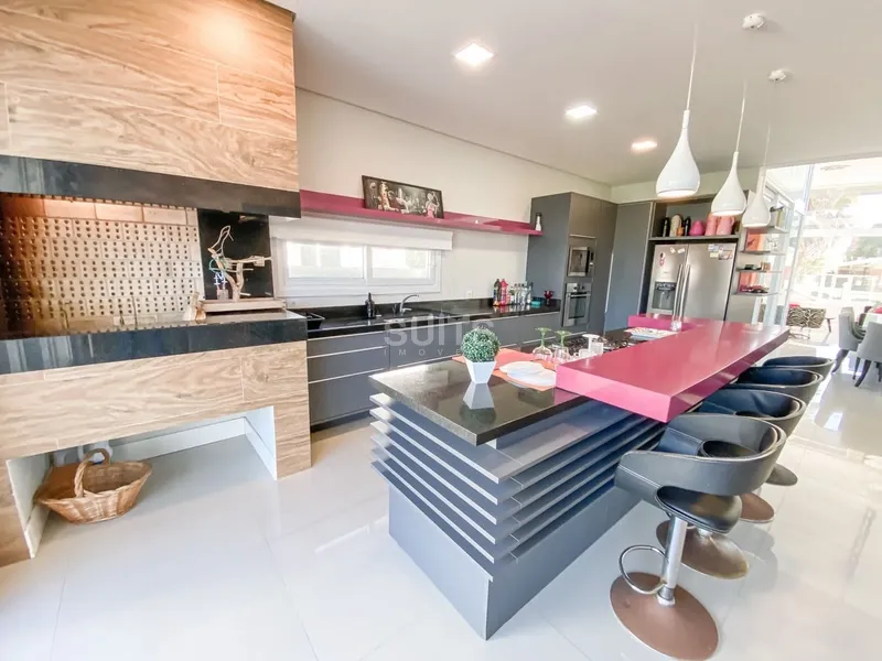 Linda casa com 02 terrenos à venda no Centro de Xangri-Lá: 10ª foto da galeria de imagens do imóvel