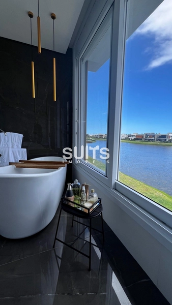 Mansão beira lago e de esquina no Condomínio Blue em Xangri-Lá: 11ª foto da galeria de imagens do imóvel