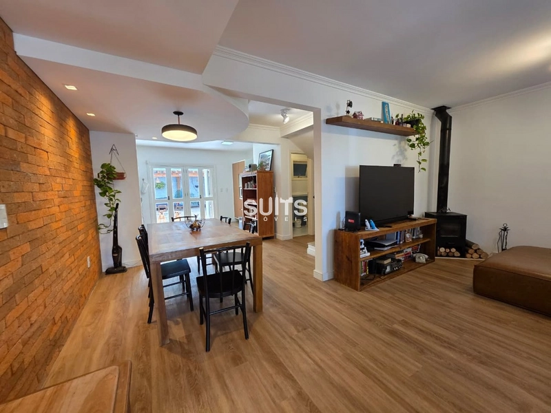 Excelente duplex à venda no Centro: 7ª foto da galeria de imagens do imóvel