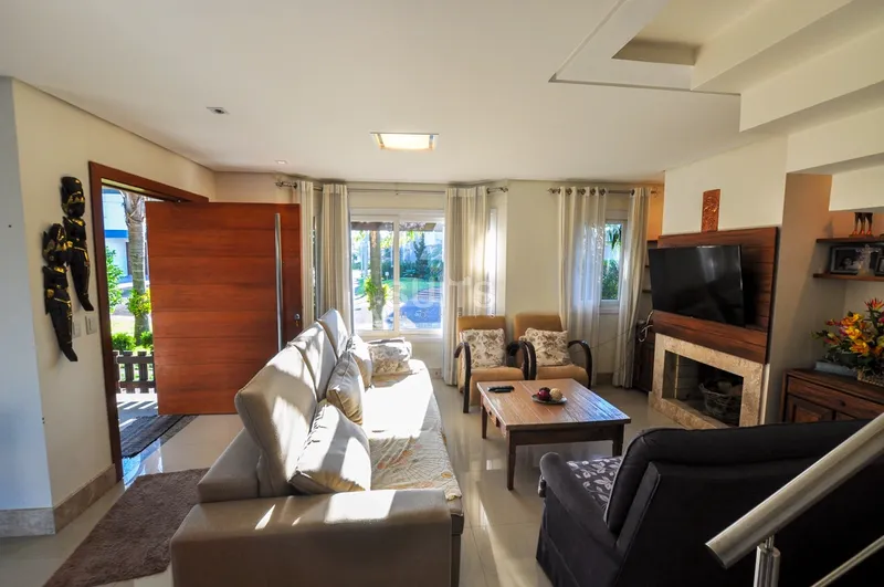 Excelente Sobrado no Condomínio Las Palmas: 3ª foto da galeria de imagens do imóvel