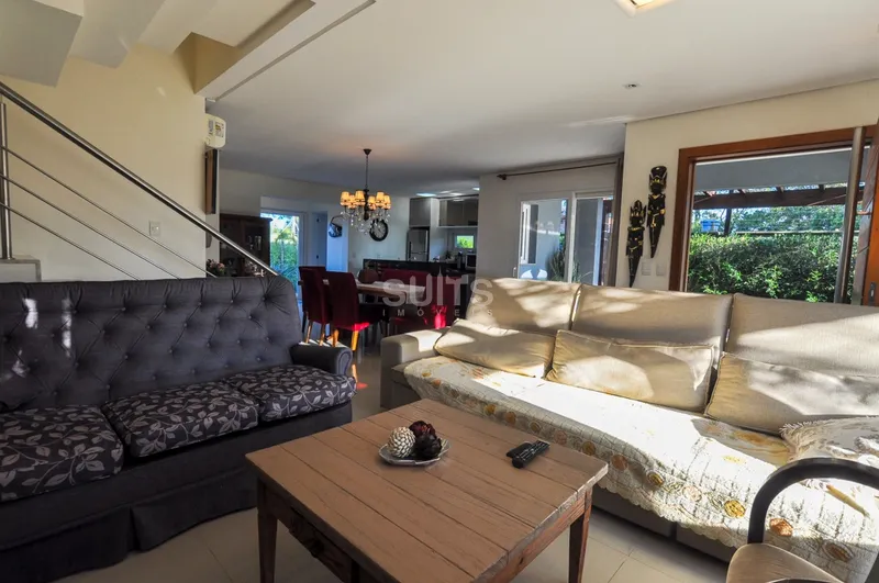 Excelente Sobrado no Condomínio Las Palmas: 4ª foto da galeria de imagens do imóvel