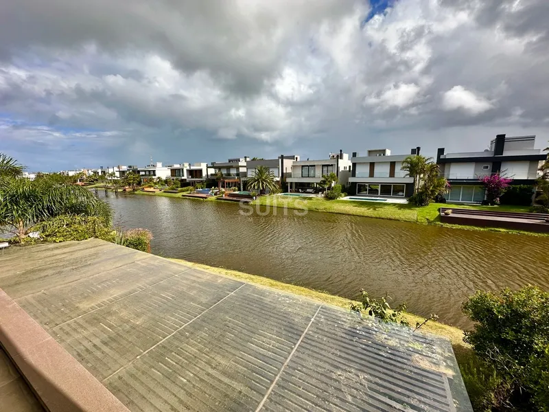 Excelente sobrado à venda no condomínio Malibu: 30ª foto da galeria de imagens do imóvel