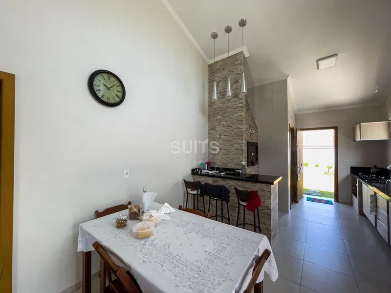 Linda casa à venda na praia de Rainha do Mar em Xangri-Lá: 8ª foto da galeria de imagens do imóvel