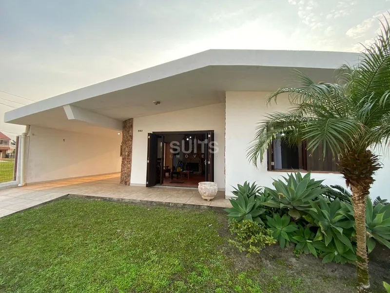 Ótima casa à 03 quadras do mar no centro da praia de Xangri-Lá: 4ª foto da galeria de imagens do imóvel