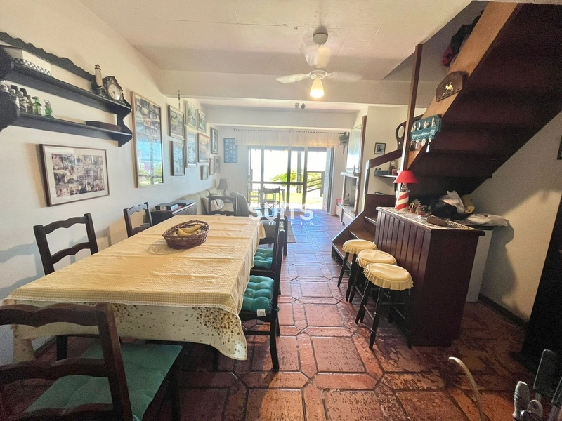 Excelente sobrado beira mar no centro de Xangri-Lá: 8ª foto da galeria de imagens do imóvel