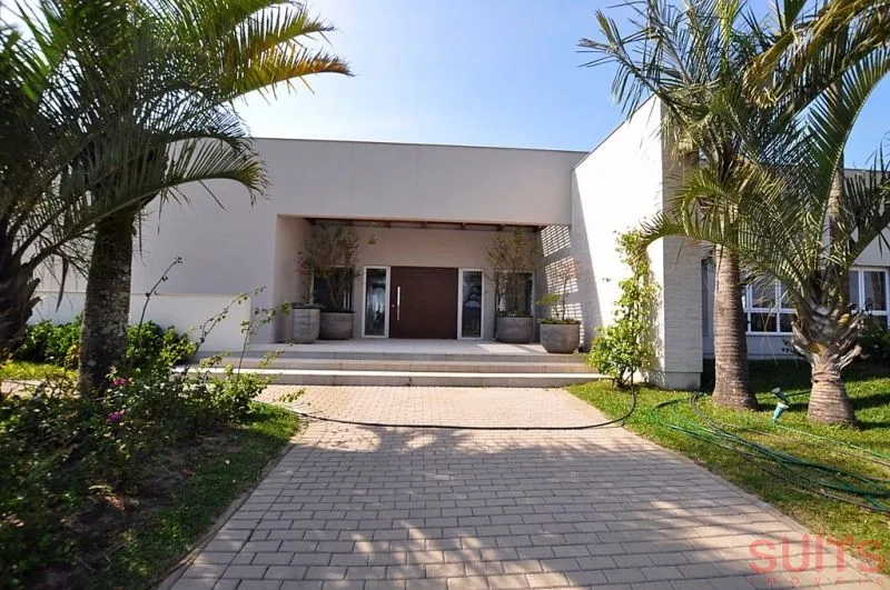 Excelente Casa no Condomínio Páteo Marbella: 1ª foto da galeria de imagens do imóvel