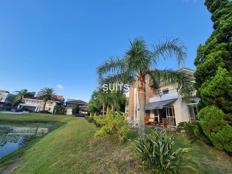 Excelente Sobrado no Condomínio Bosques de Atlântida: 51ª foto da galeria de imagens do imóvel