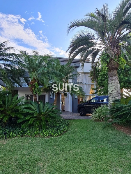 Excelente Sobrado no Condomínio Bosques de Atlântida: 4ª foto da galeria de imagens do imóvel