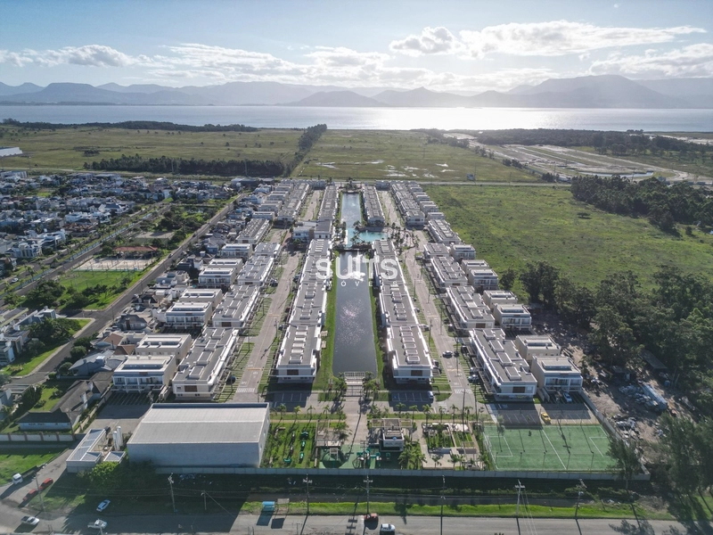 Excelente sobrado à venda no condomínio Murano em Capão da Canoa: 4ª foto da galeria de imagens do imóvel