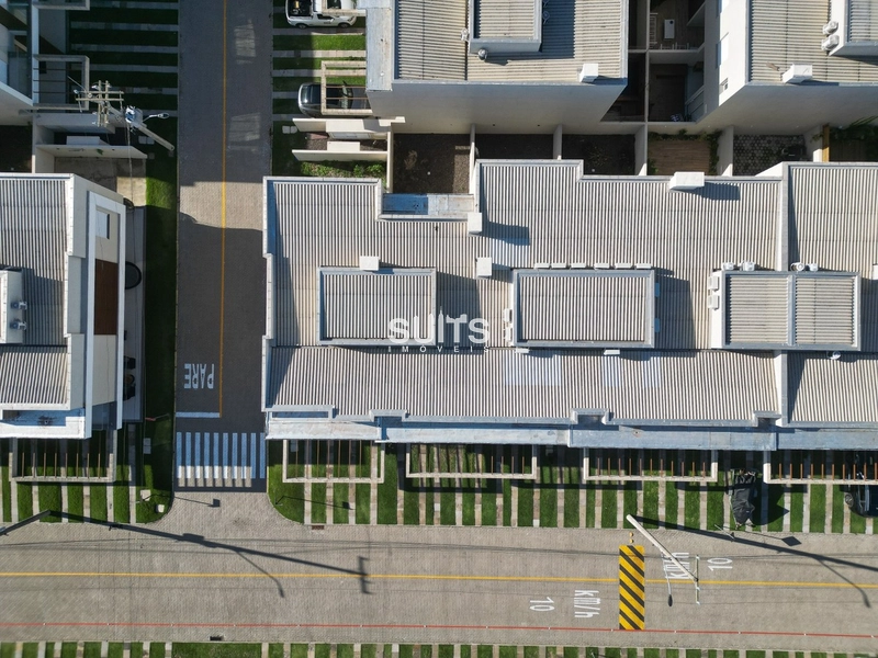 Excelente sobrado à venda no condomínio Murano em Capão da Canoa: 2ª foto da galeria de imagens do imóvel