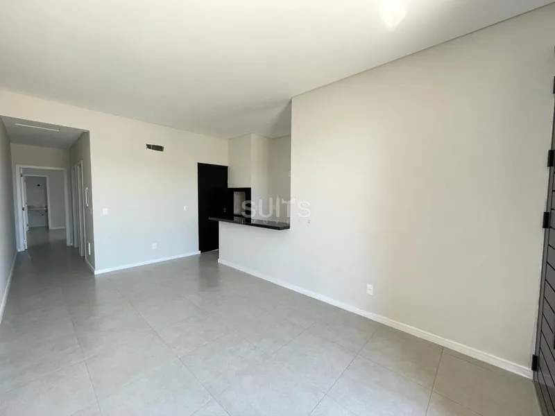 Linda casa geminada à venda no bairro planejado Santorini: 3ª foto da galeria de imagens do imóvel