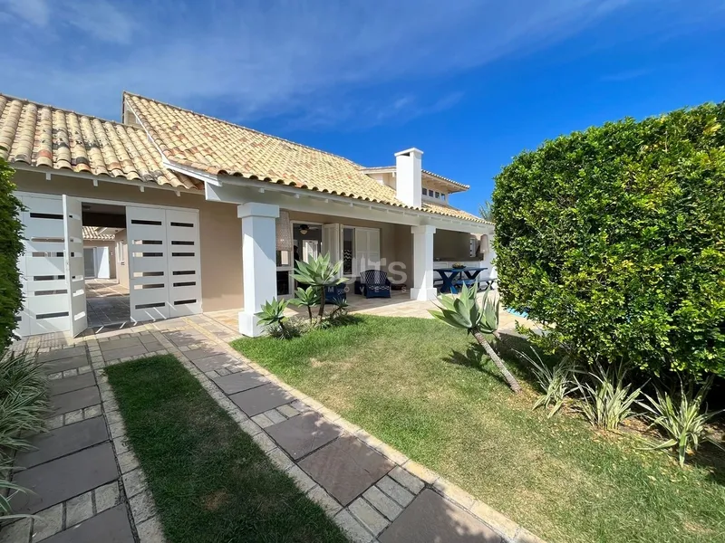 Incrível casa na região da Plataforma na praia de Atlântida: 2ª foto da galeria de imagens do imóvel